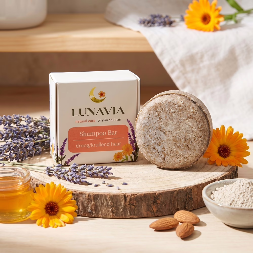 Lunavia - Natuurlijke Shampoo Bar voor Droog & Krullend Haar (65g)