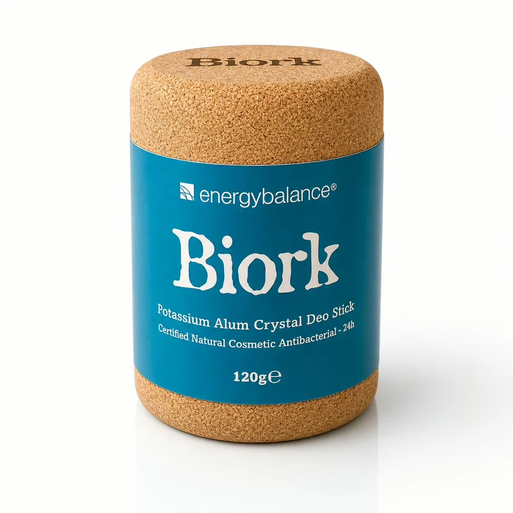 Biork Potassium Alum Crystal Deo Stick van Energybalance in kurken verpakking met blauw etiket, 120g