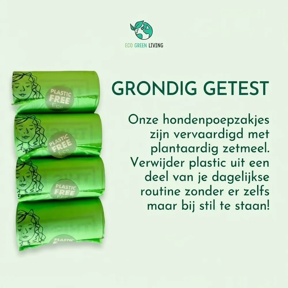 Vier opgerolde groene composteerbare hondenpoepzakjes van Eco Green Living, plasticvrij en gemaakt van plantaardig zetmeel