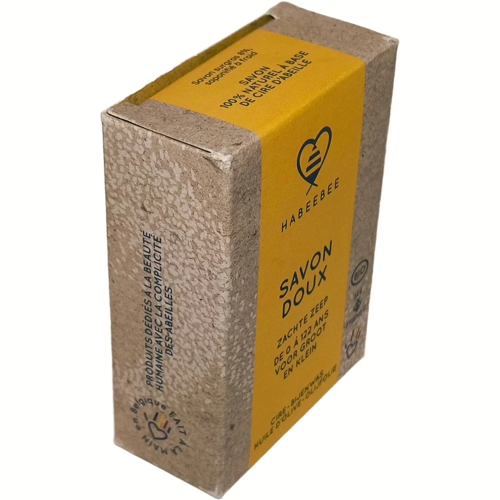 Kartonnen doosje van Habeebee Savon Doux, ultra zachte bio zeep met extra bijenwas, 100g, schuin bovenaanzicht